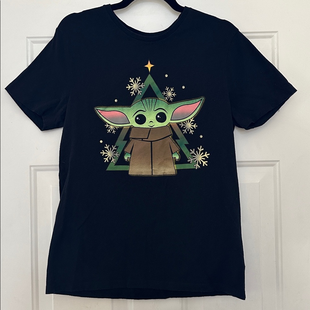 Old Navy Black Baby Yoda Grogu Christmas Shirt